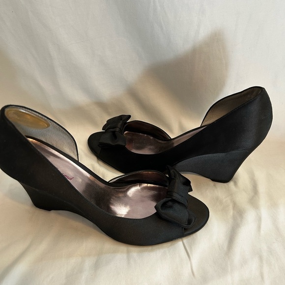 Lulu Townsend black peep toe pump - Picture 5 of 5